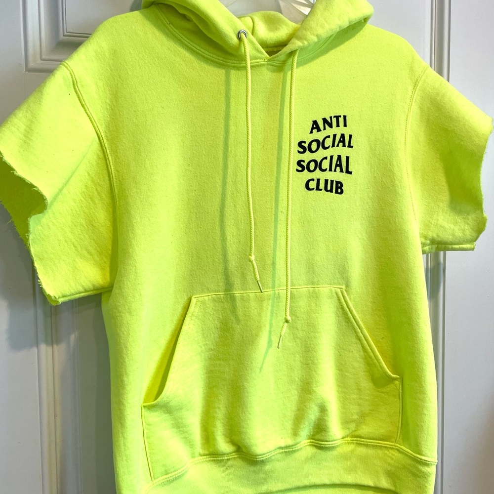 Anti social social club short sleeve neon hooded sweatshirt hoodie - HOST PICK! - Picture 3 of 6